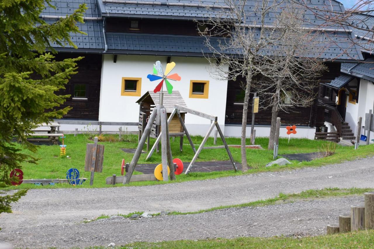 Apartman Nassfeld Appartement Tröpolach Buitenkant foto