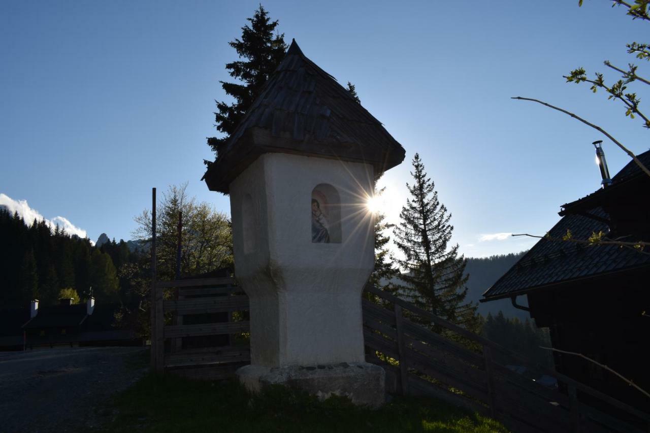 Apartman Nassfeld Appartement Tröpolach Buitenkant foto